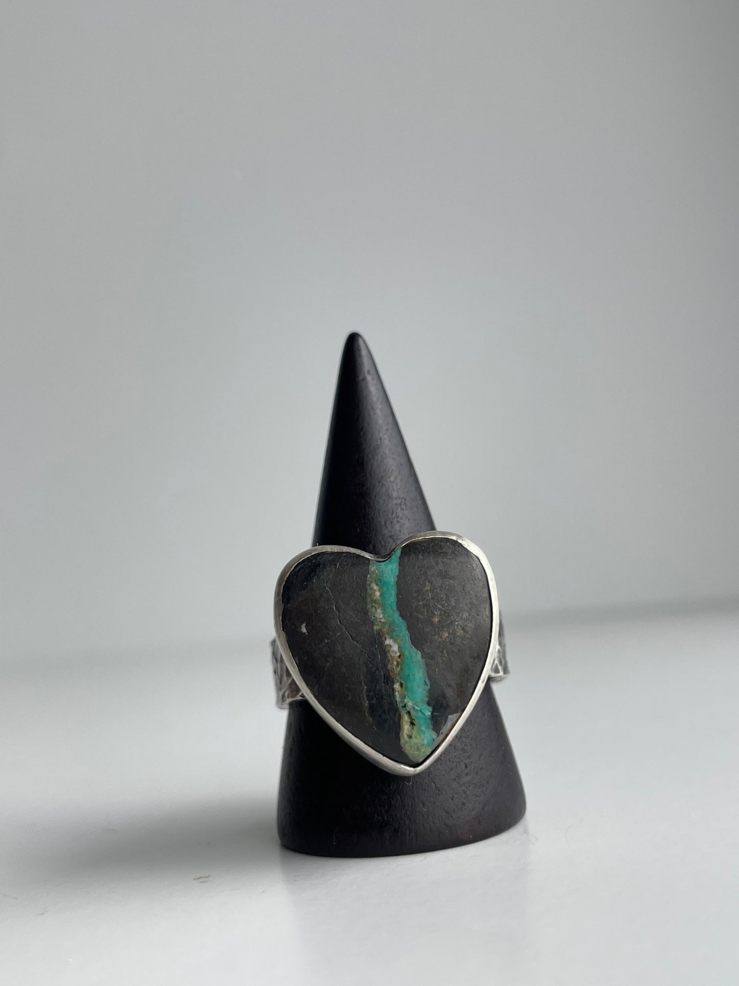 Turquoise and Sterling Ring - US 10.25