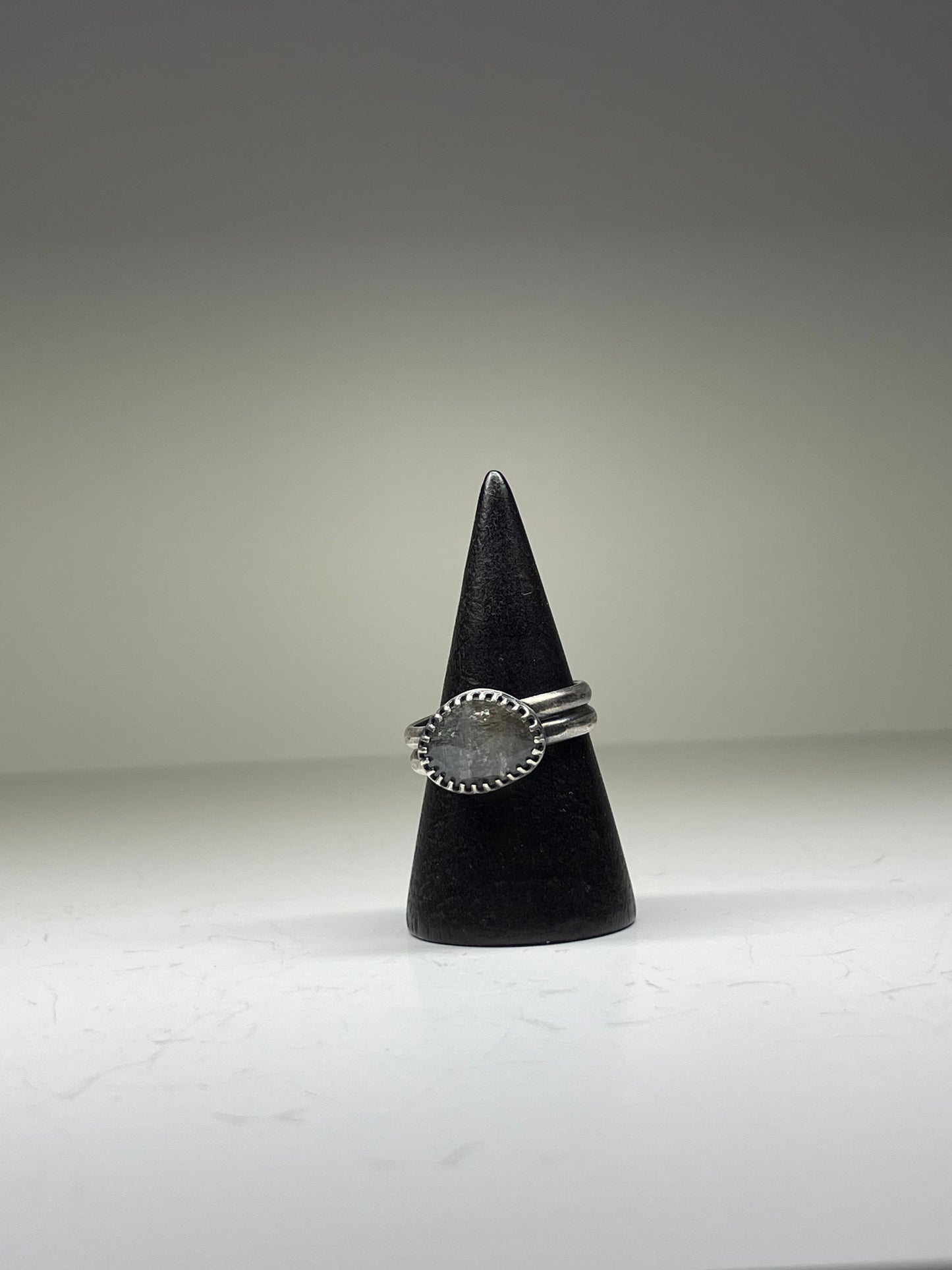 Faceted Moss Aquamarine and Sterling Ring - US 6.75