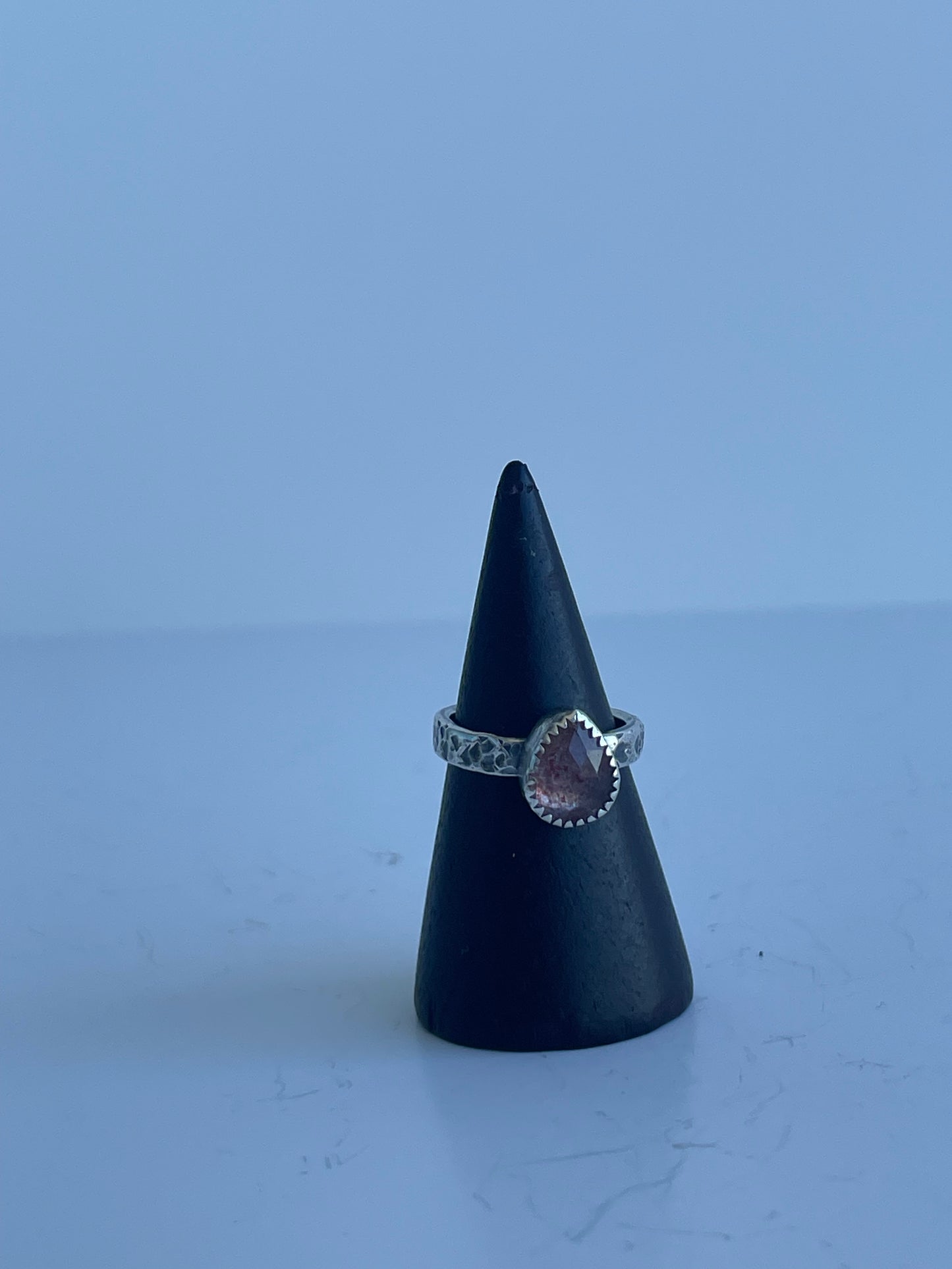 Strawberry Quartz and Sterling Ring - US 4.5