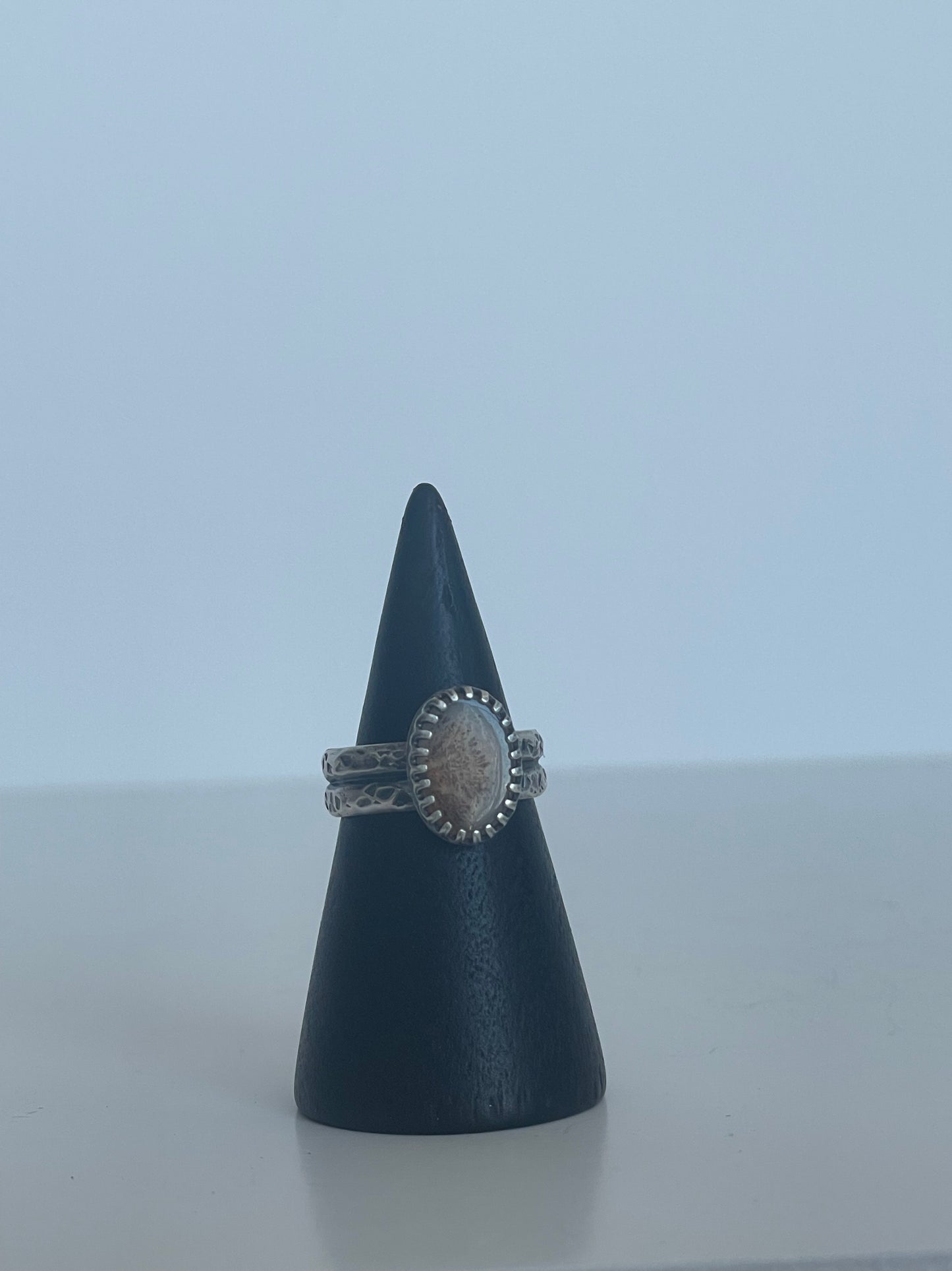 Dendritic Agte and Sterling Ring - US 3.75